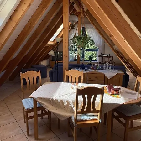 Glattbacher Hof 10 *